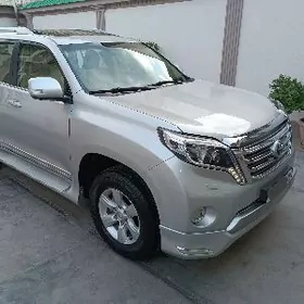 Toyota Land Cruiser Prado 2016