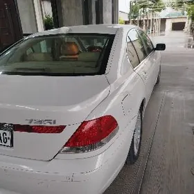 BMW 730 2004
