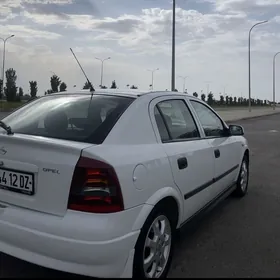 Opel Astra 2002