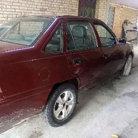 Daewoo Nexia 1994