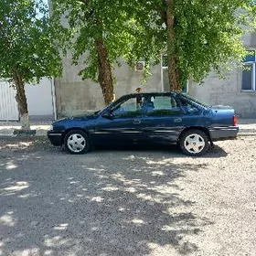 Opel Vectra 1992