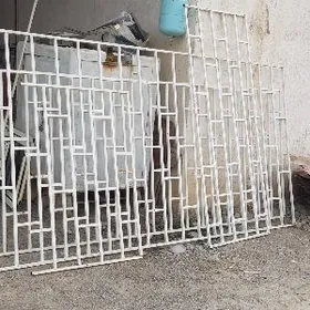 Решётки на окна готовые Recetk
