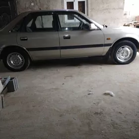 Mazda 626 1987