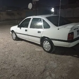 Opel Vectra 1992
