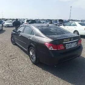 Lexus ES 350 2011