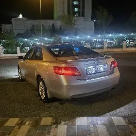 Toyota Camry 2010