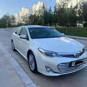 Toyota Avalon 2013