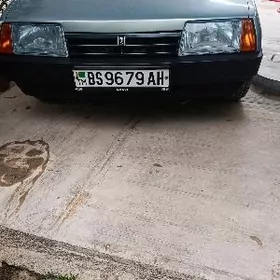 Lada 21099 2000