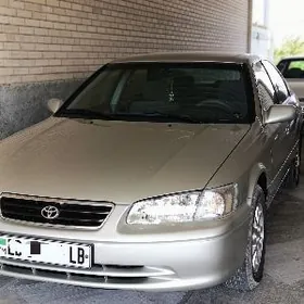 Toyota Camry 1999