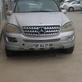 Mercedes-Benz ML350 2009
