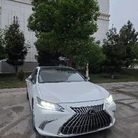 Lexus ES 350 2023