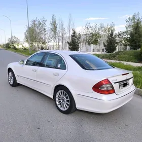 Mercedes-Benz E350 2006