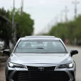 Toyota Avalon 2022