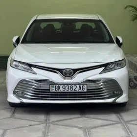 Toyota Camry 2018