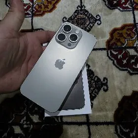 Iphone 15 Pro gyssagly