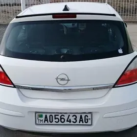 Opel Astra 2004