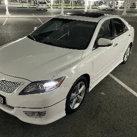Toyota Camry 2011