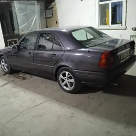 Mercedes-Benz 230E 1994