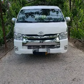 Toyota Hiace 2007