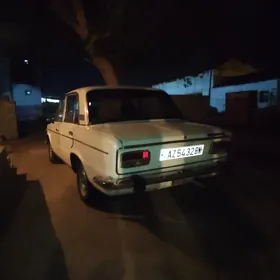 Lada 2103 1985