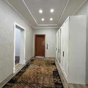 ARENDA PODWOYSKIY 5 KOMNAT