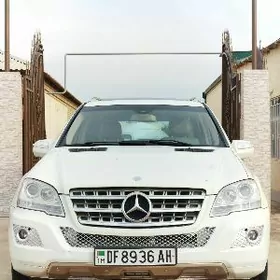 Mercedes-Benz ML350 2009