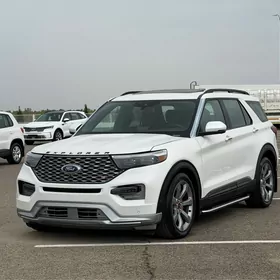 Ford Explorer 2021