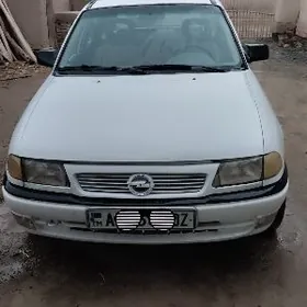 Opel Astra 1992