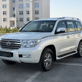 Toyota Land Cruiser 2010