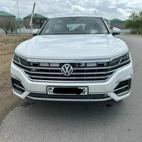 Volkswagen Touareg 2020