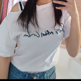 futbolka ve jins balak