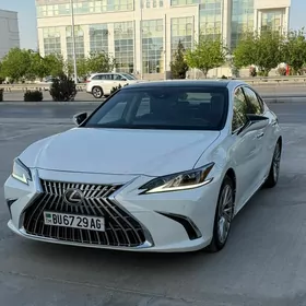 Lexus ES 350 2021