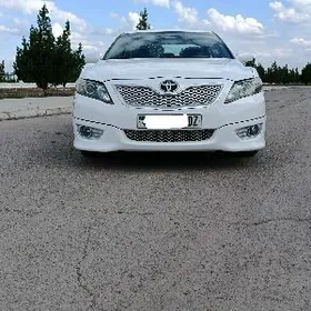 Toyota Camry 2011