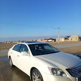 Toyota Avalon 2005