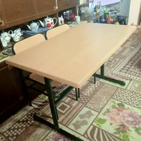 стол со стульями