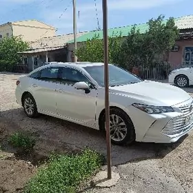 Toyota Avalon 2020
