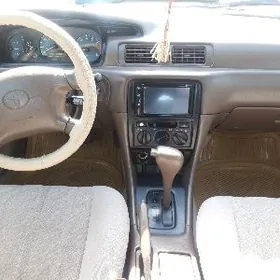 Toyota Camry 1997
