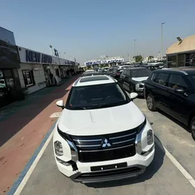 Mitsubishi Outlander 2026