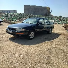 Toyota Camry 1993