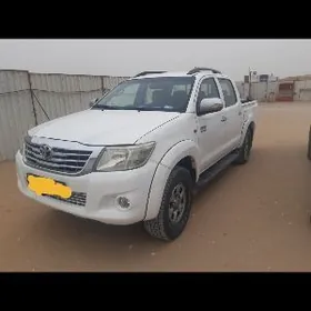 Toyota Hilux 2012