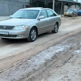 Toyota Avalon 2003