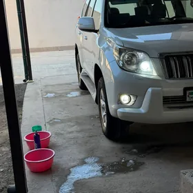 Toyota Land Cruiser Prado 2012