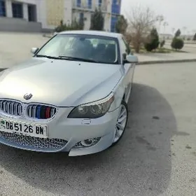 BMW E60 2004