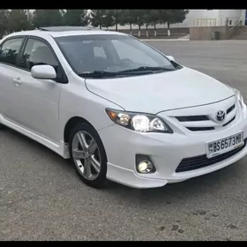 Toyota Corolla 2013