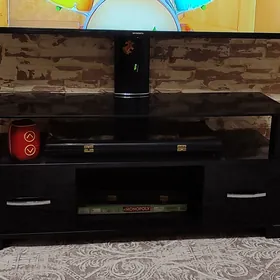 Подставка под телевизор