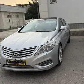 Hyundai Grandeur 2012