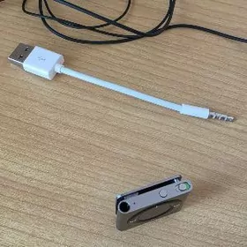iPod shuffle (4-го поколения)
