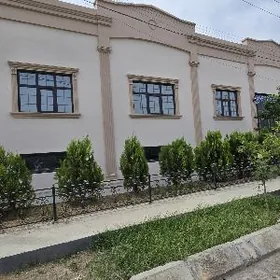 Satlyk jaý Eýesinden