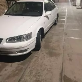 Toyota Camry 1998