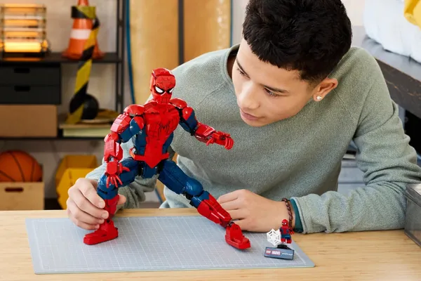 LEGO создала три новых набора по фильму «Человек-паук: Совершенно новый день»